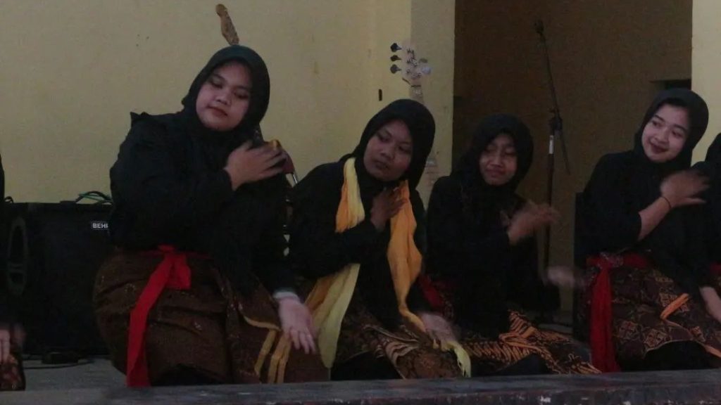 Snapinsta.app_399317737_1041081110362874_1292159812498136098_n_1080